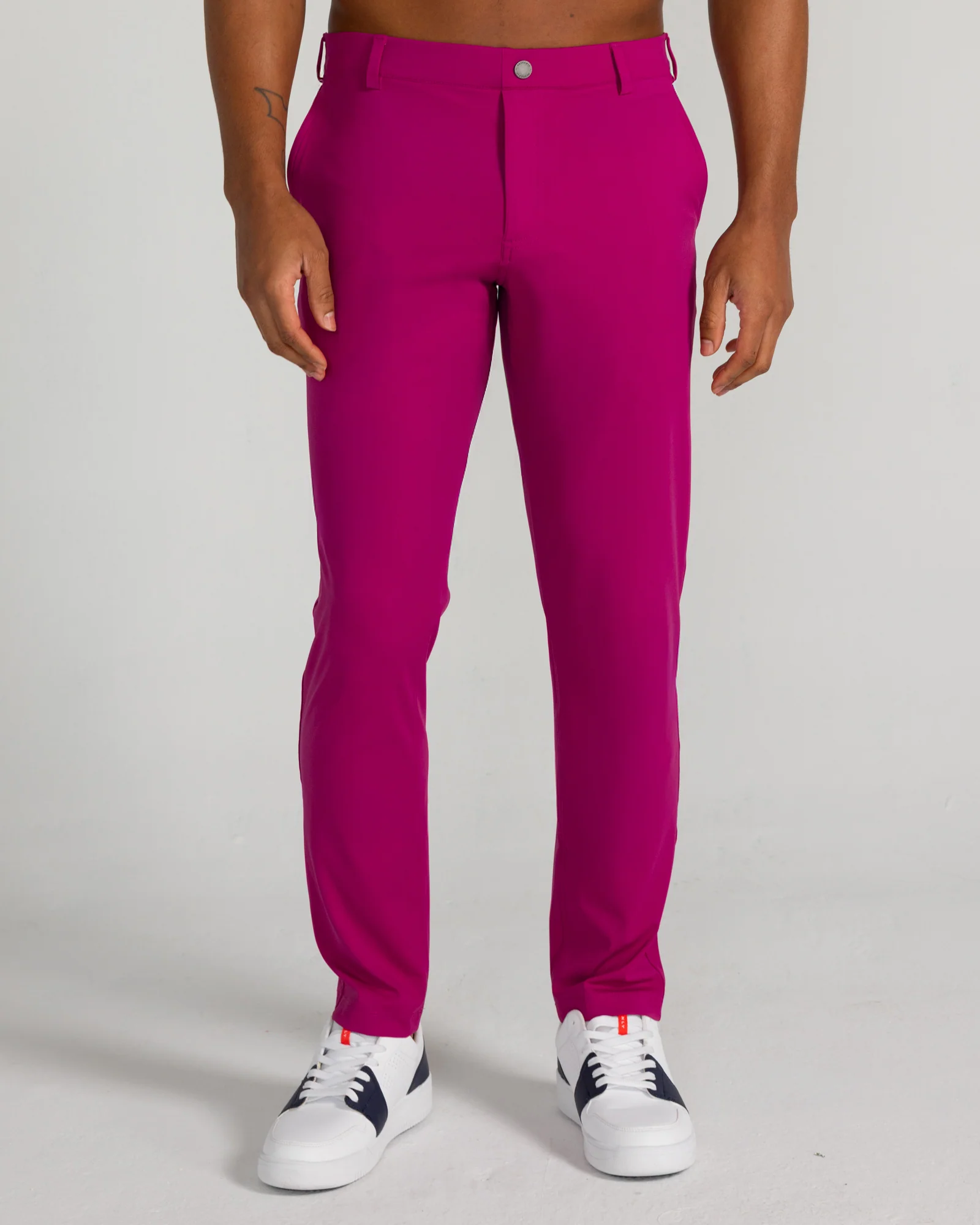Bradley Pull-On Trouser in Bordeaux