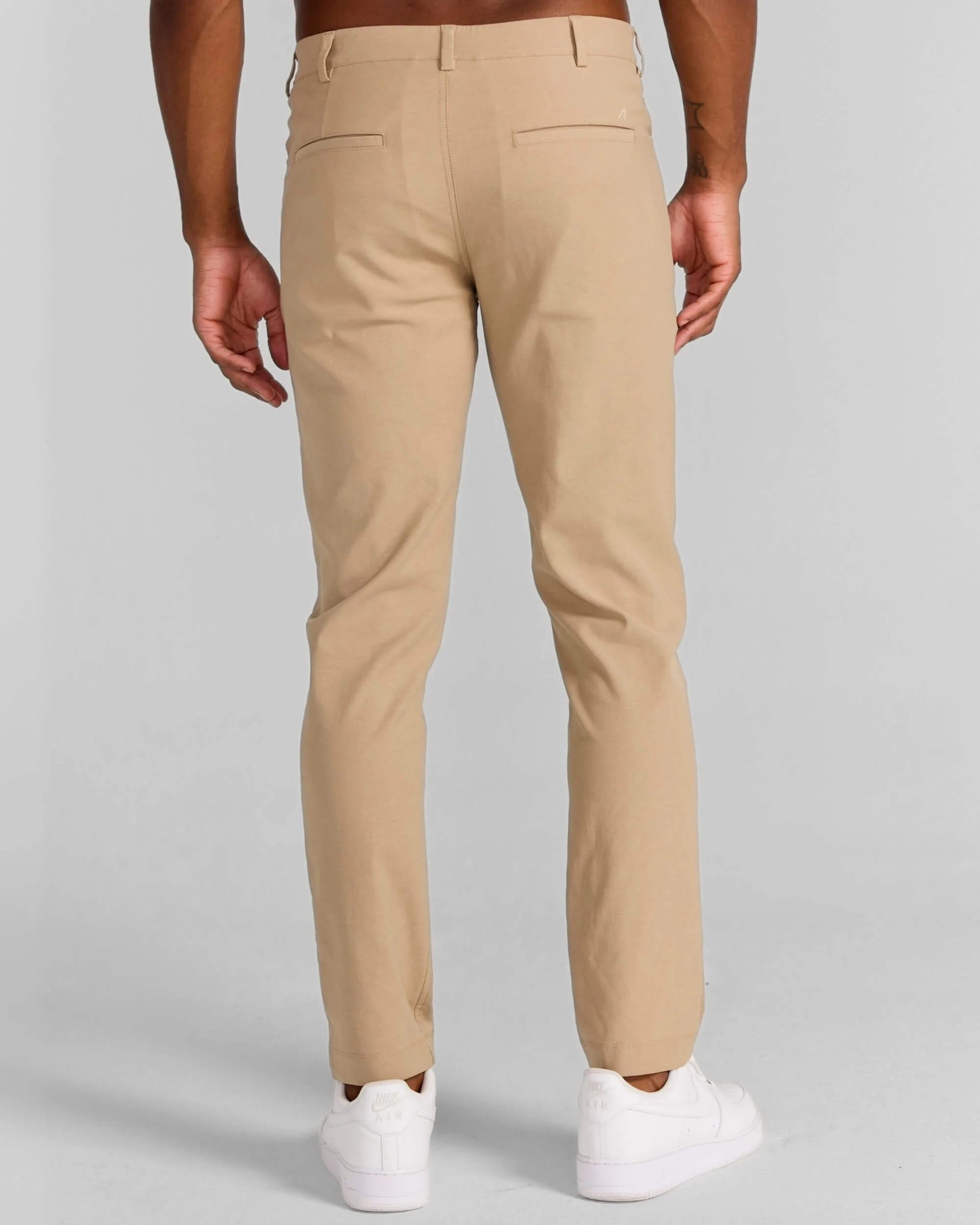 Calvin Pull-On Chino in Bark - Image 5