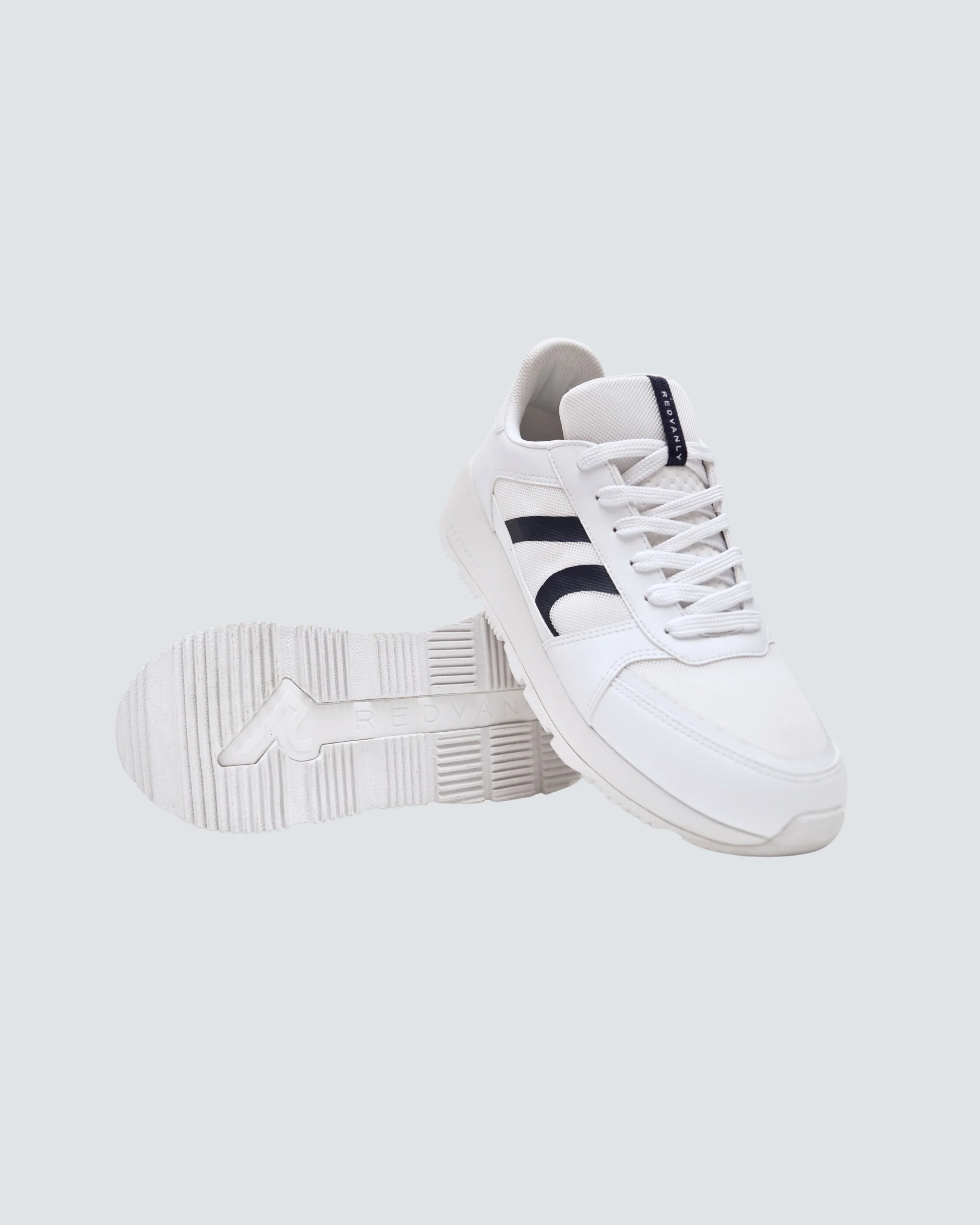 Challenger 2.0 Shoe in Bright White