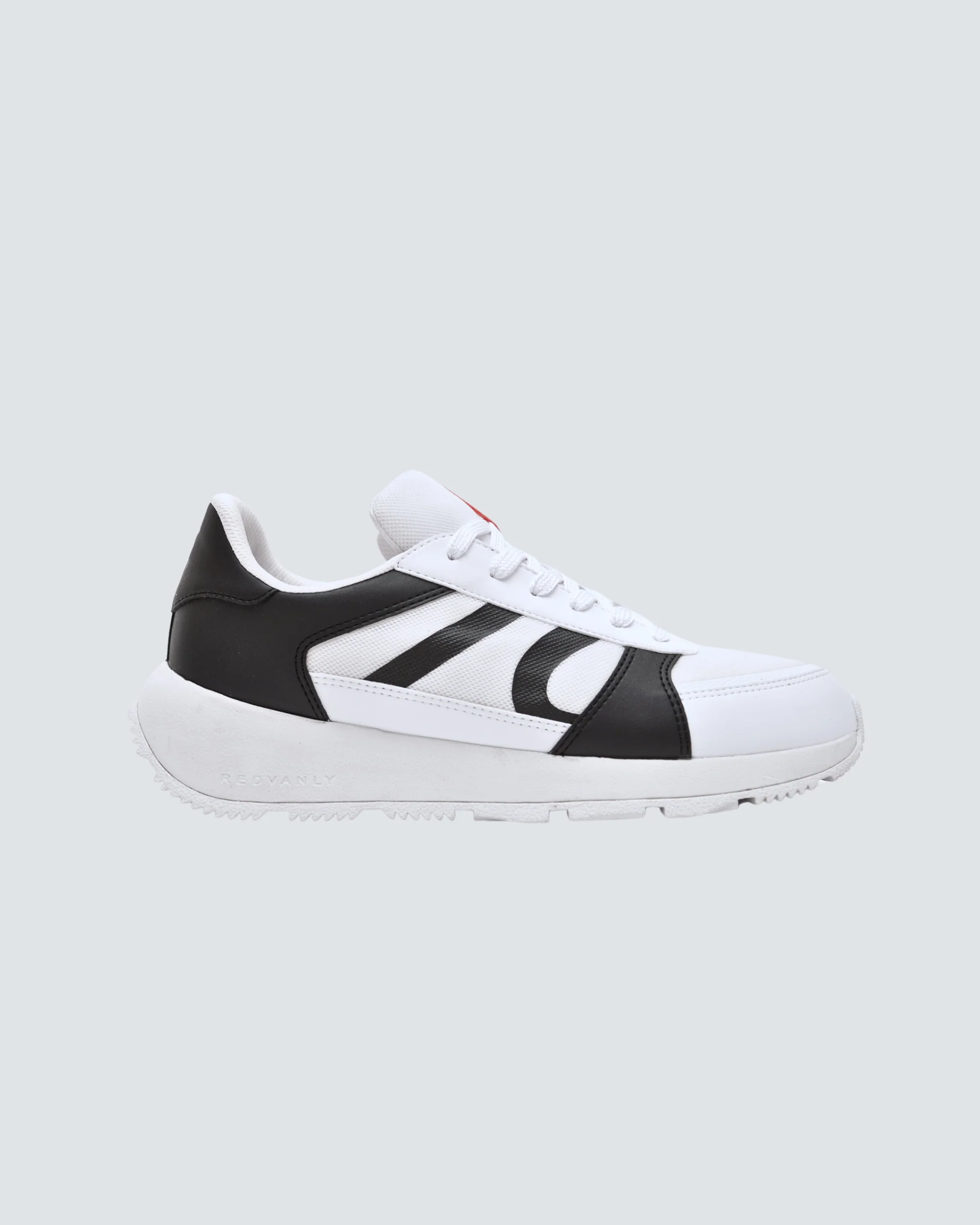 Challenger 2.0 Shoe in Tuxedo - Image 4