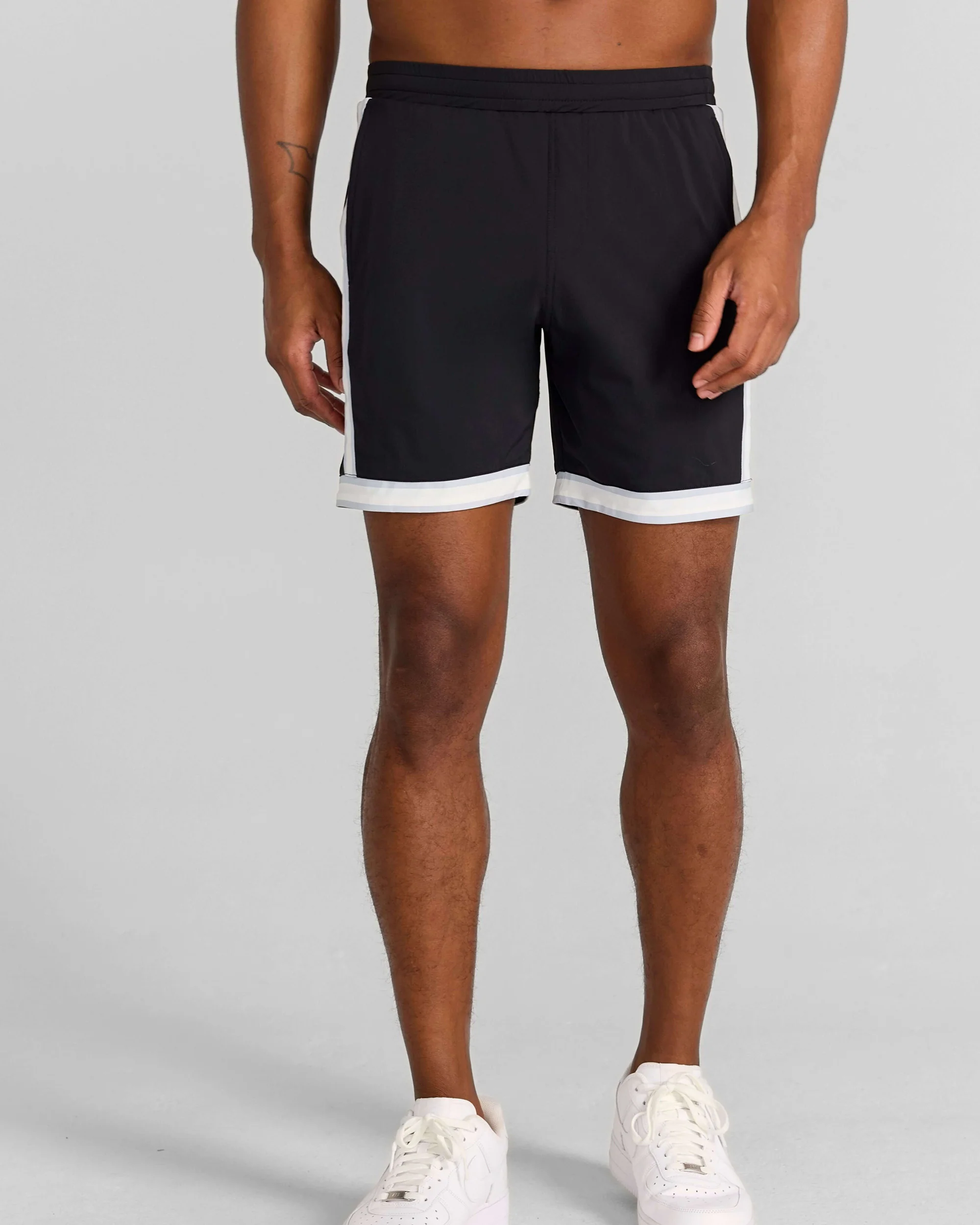 Chaville Short in Tuxedo - Image 4