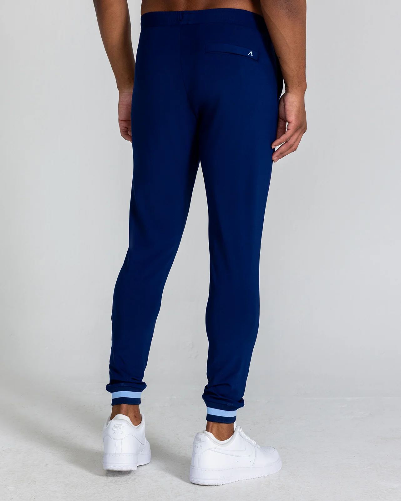 Coleman Jogger in Midnight Navy - Image 4