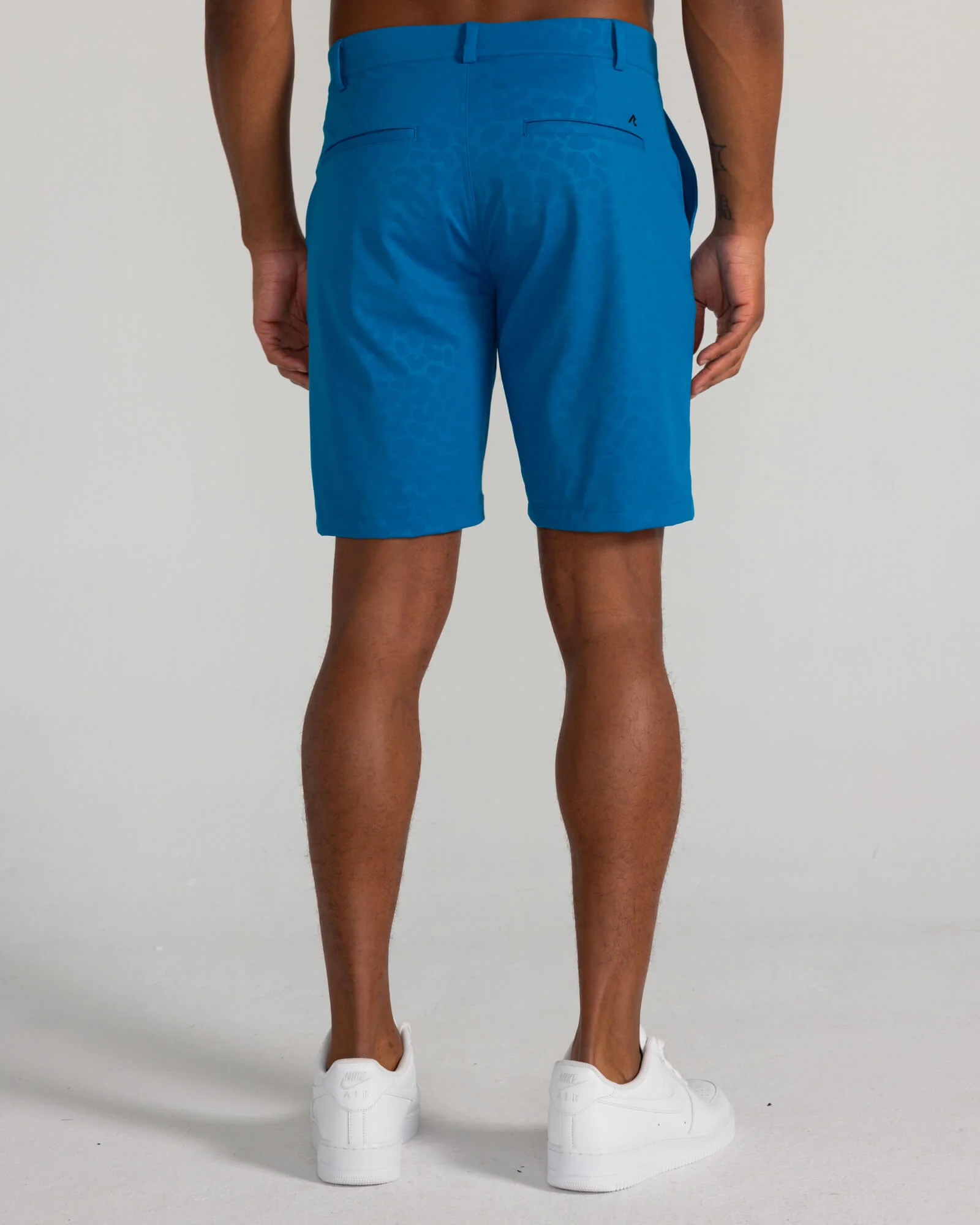 Embossed Varick Pull-On Short in Seaport - Image 4