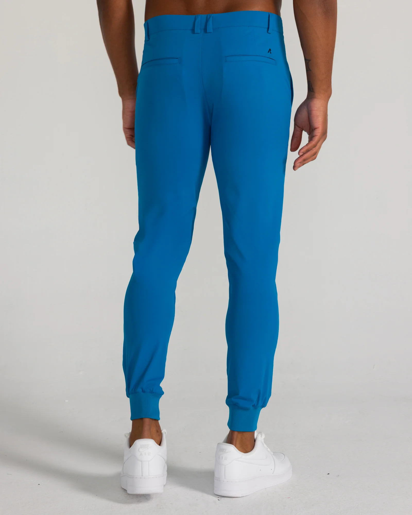 Halliday Pull-On Jogger in Seaport - Image 4