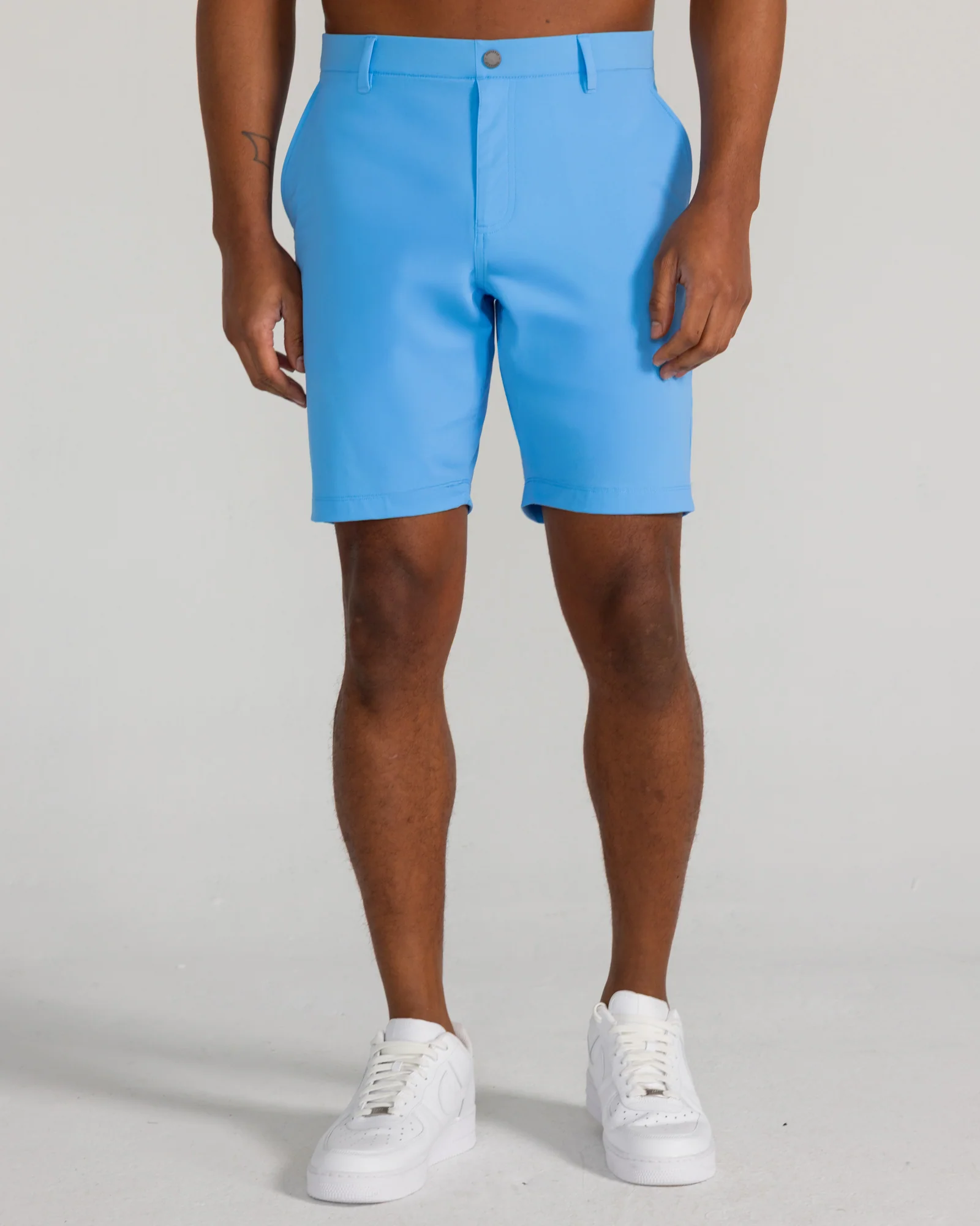 Hanover Pull-On Short in Iceberg