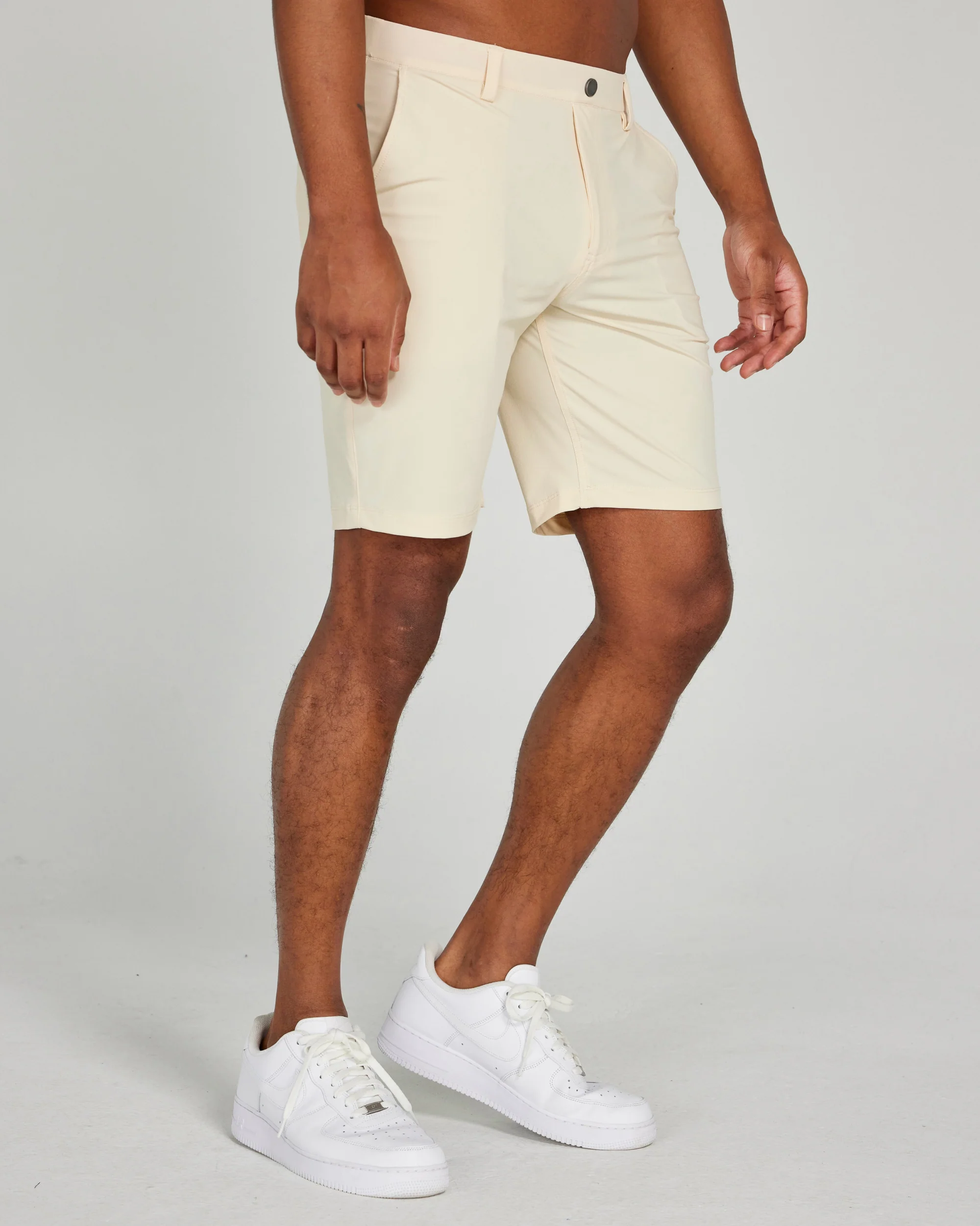 Hanover Pull-On Short in Macadamia - Image 3
