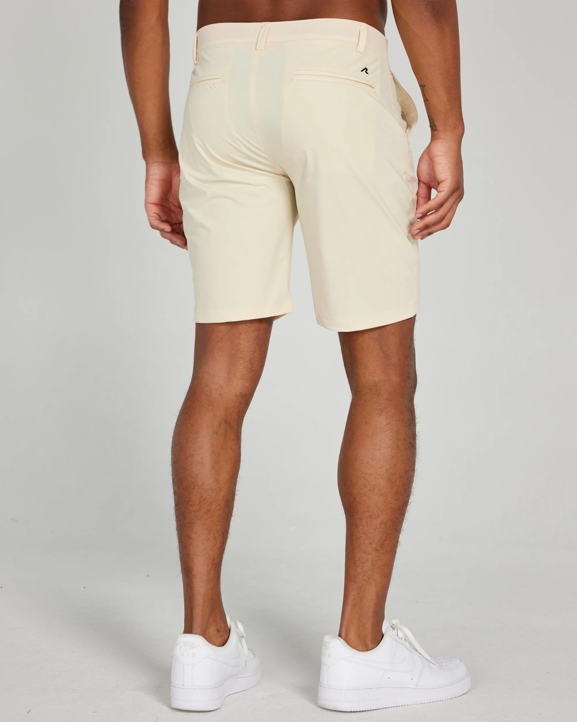 Hanover Pull-On Short in Macadamia - Image 4