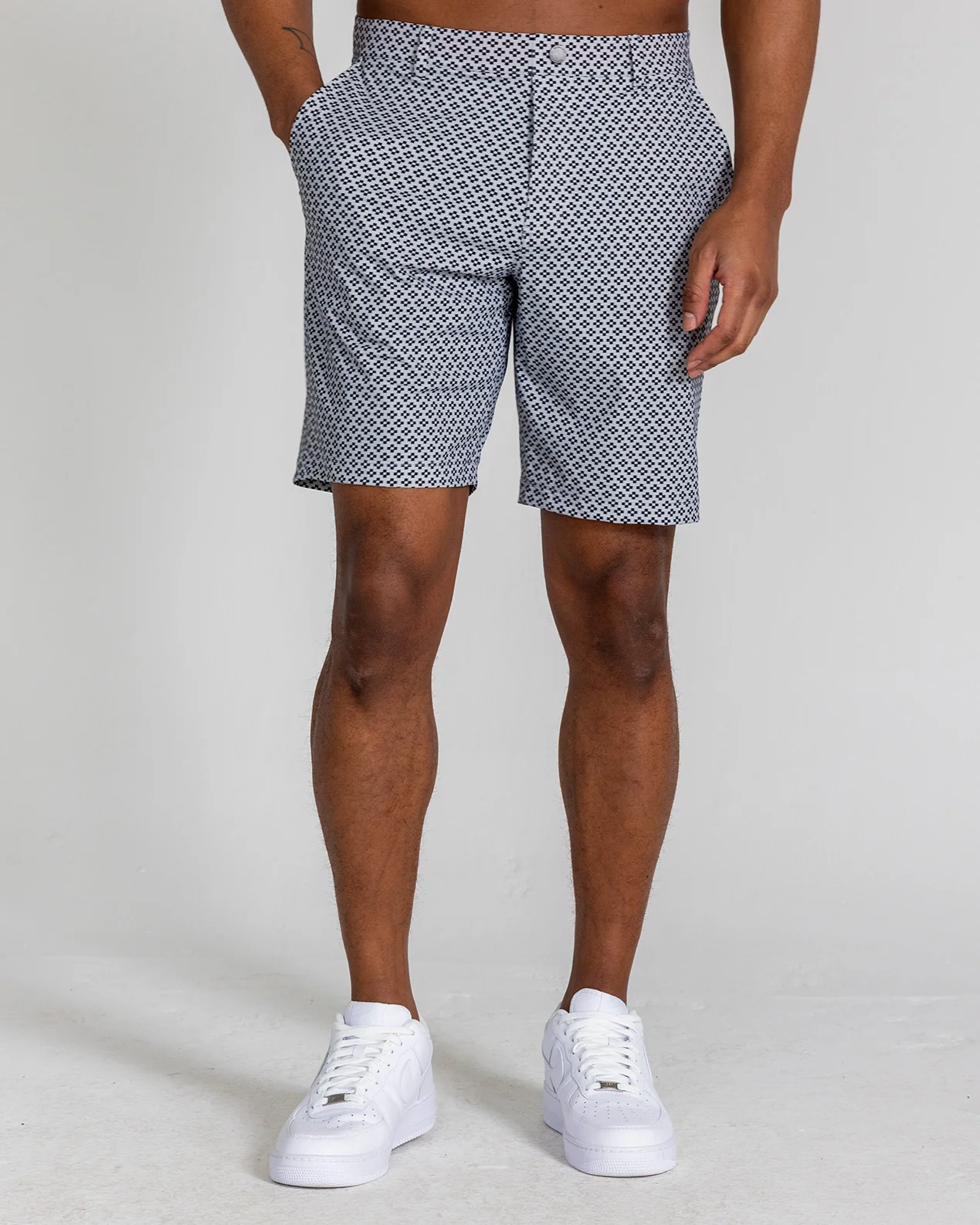 Printed Hanover Pull-On Short Duncure in Glacier Gray - Image 2