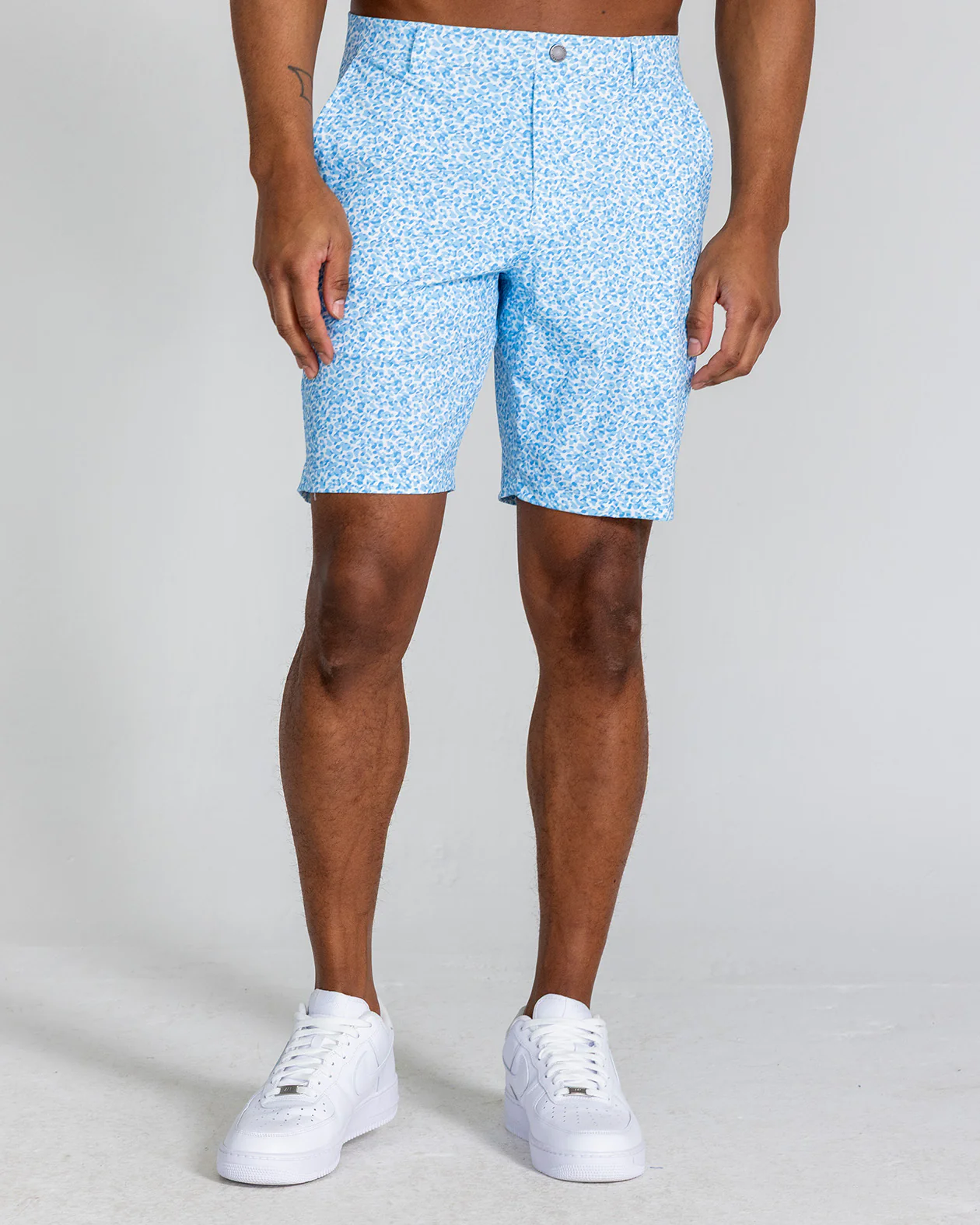 Printed Hanover Pull-On Short Galem in Mist Multi