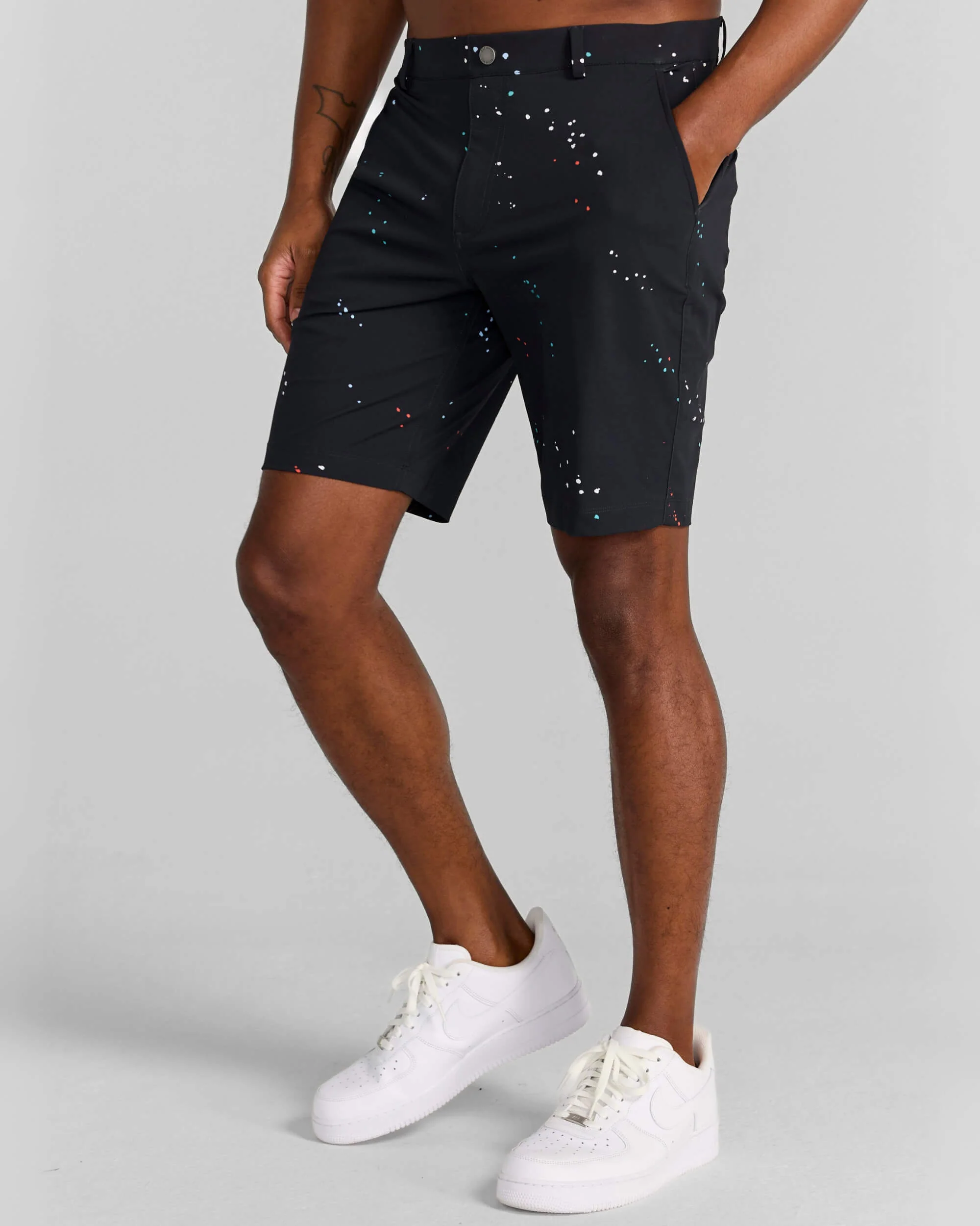 Printed Hanover Pull-On Short Hanson in Tuxedo - Image 2