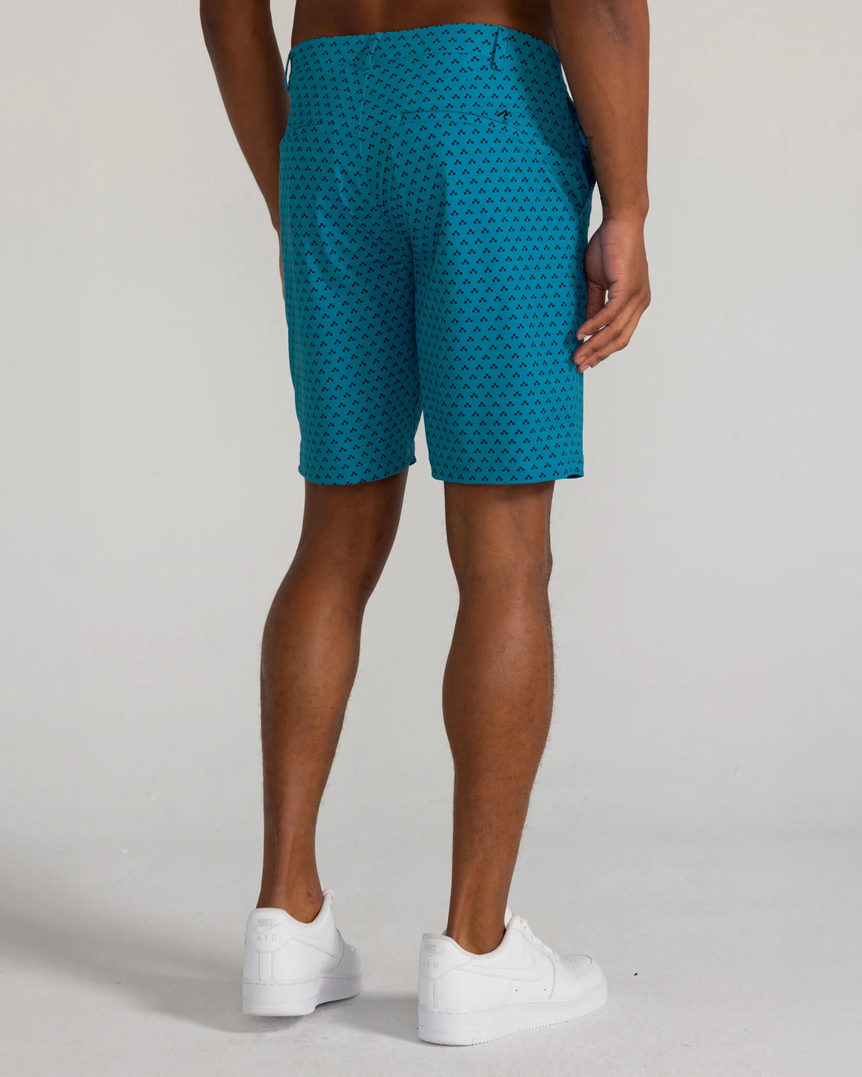 Printed Hanover Pull-On Short Hume in Seaport Multi - Image 4
