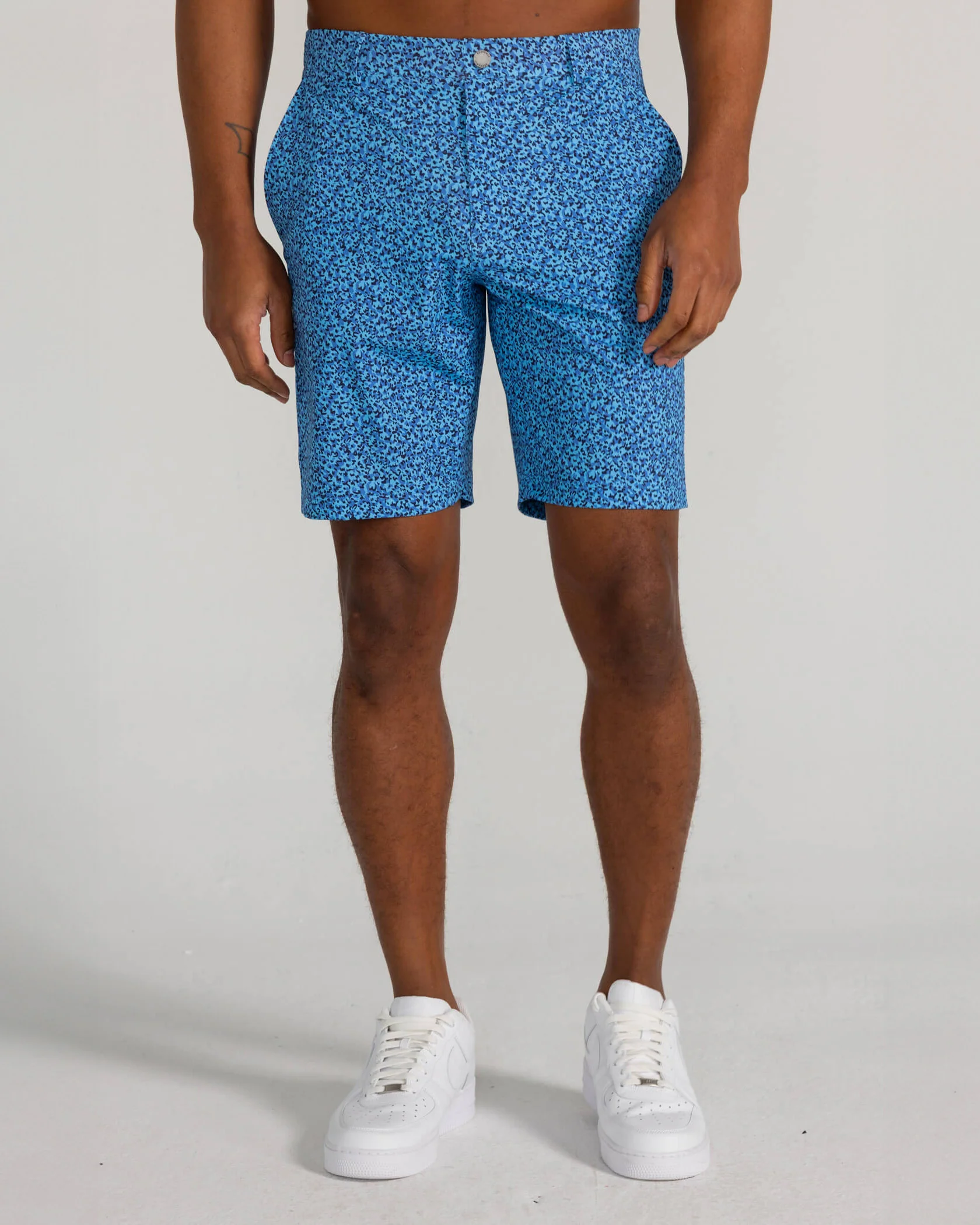 Printed Hanover Pull-On Short Randall in Blue Yonder Multi