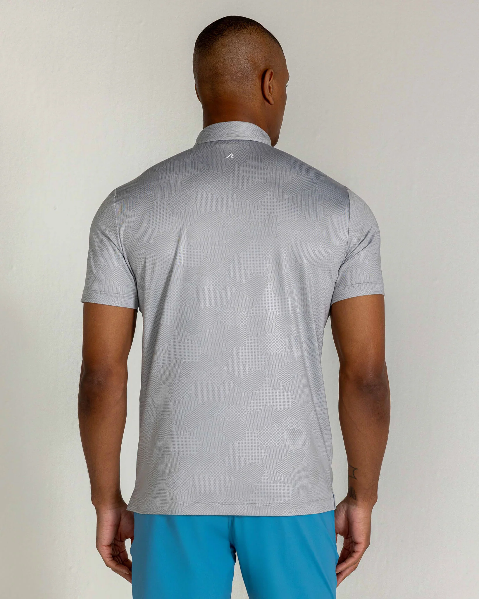 Stirling Polo in Glacier Gray - Image 4