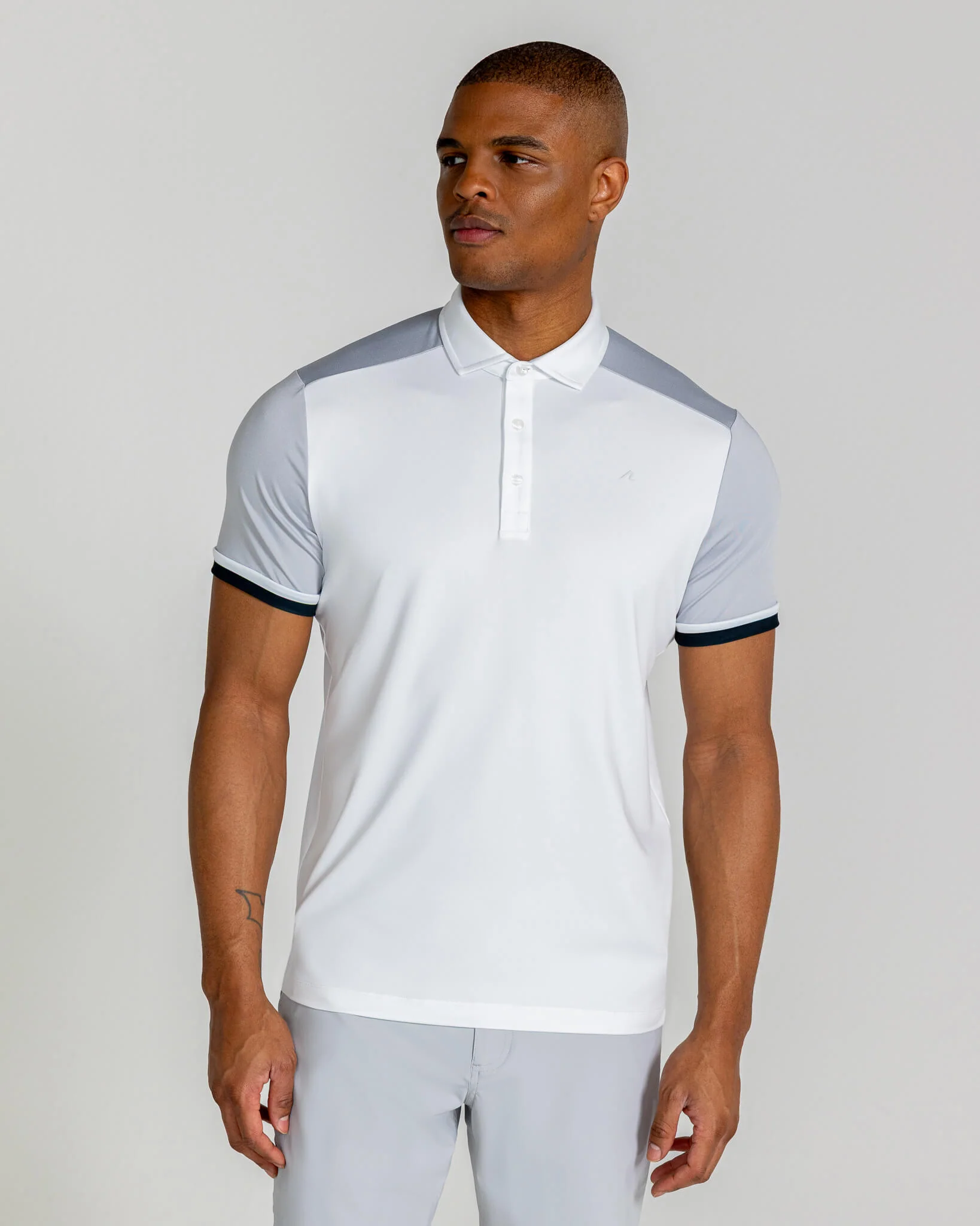 Sydney Polo in Bright White/Glacier Gray