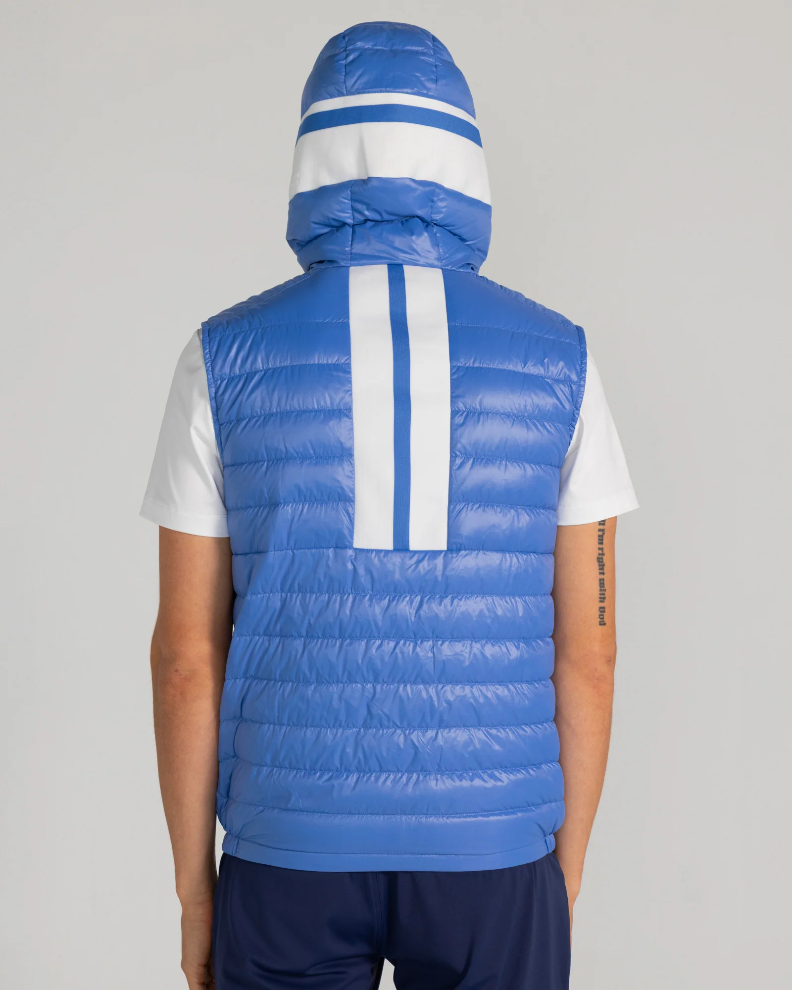 Thayer Vest in Blue Yonder - Image 4