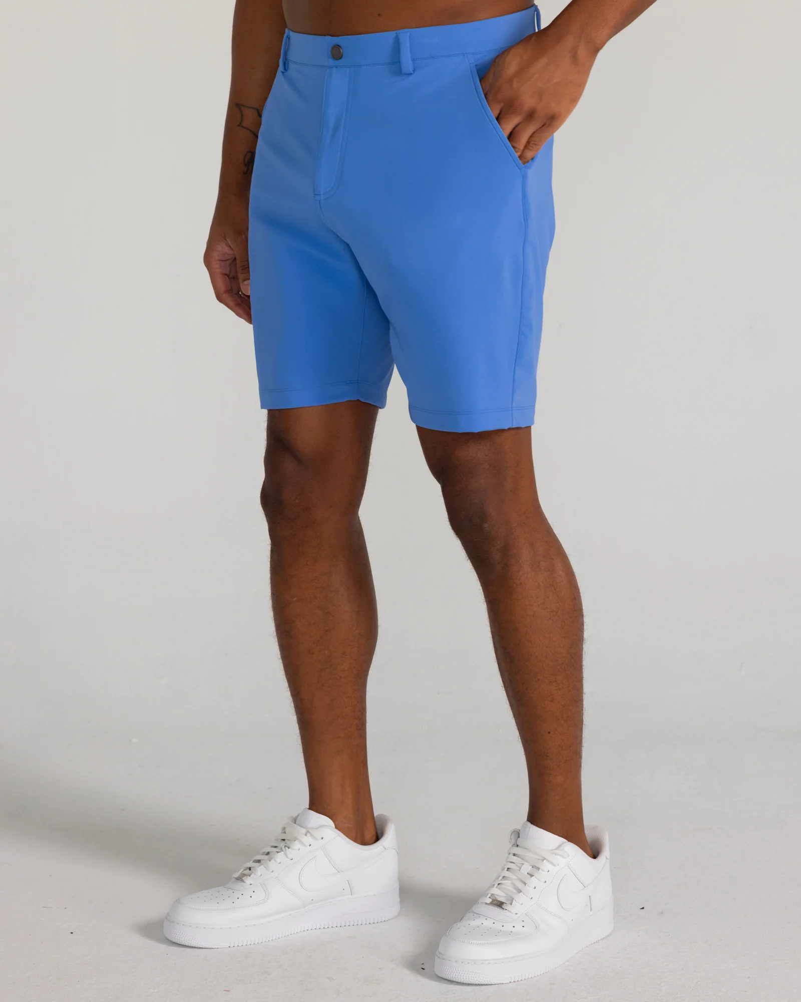 Varick Pull-On Short in Blue Yonder - Image 2