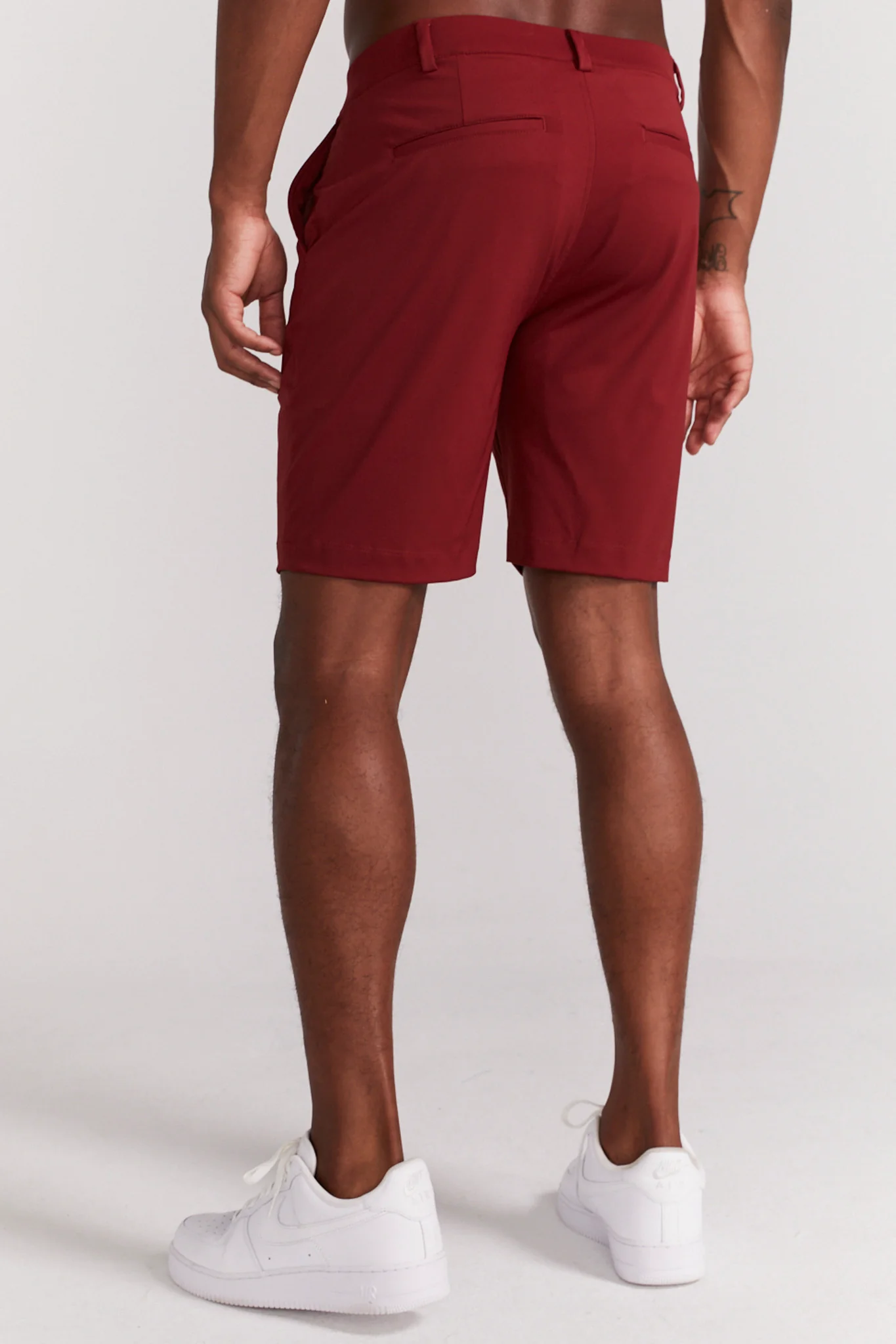 Varick Pull-On Short in Maroon - Image 4