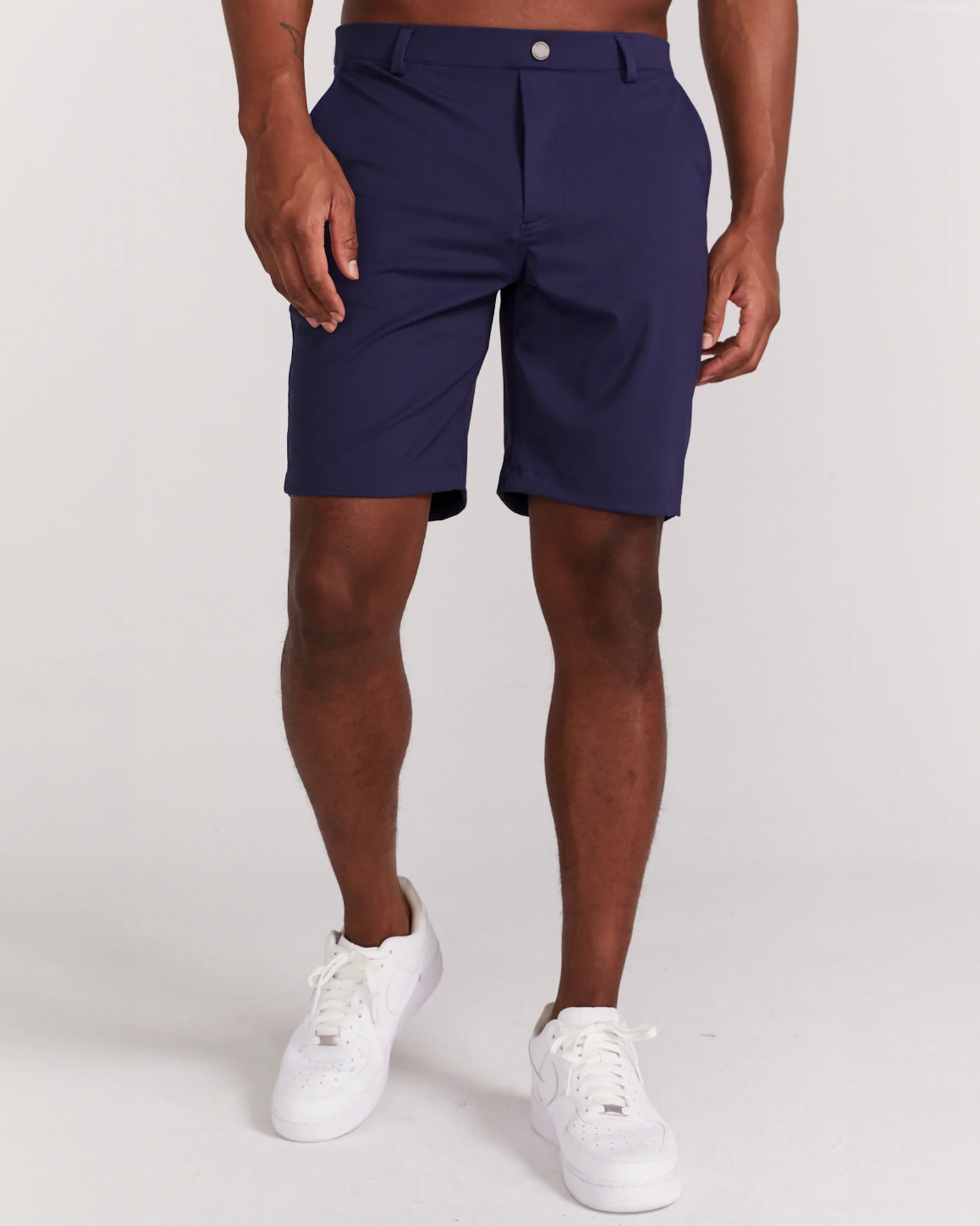 Varick Pull-On Short in Midnight Navy