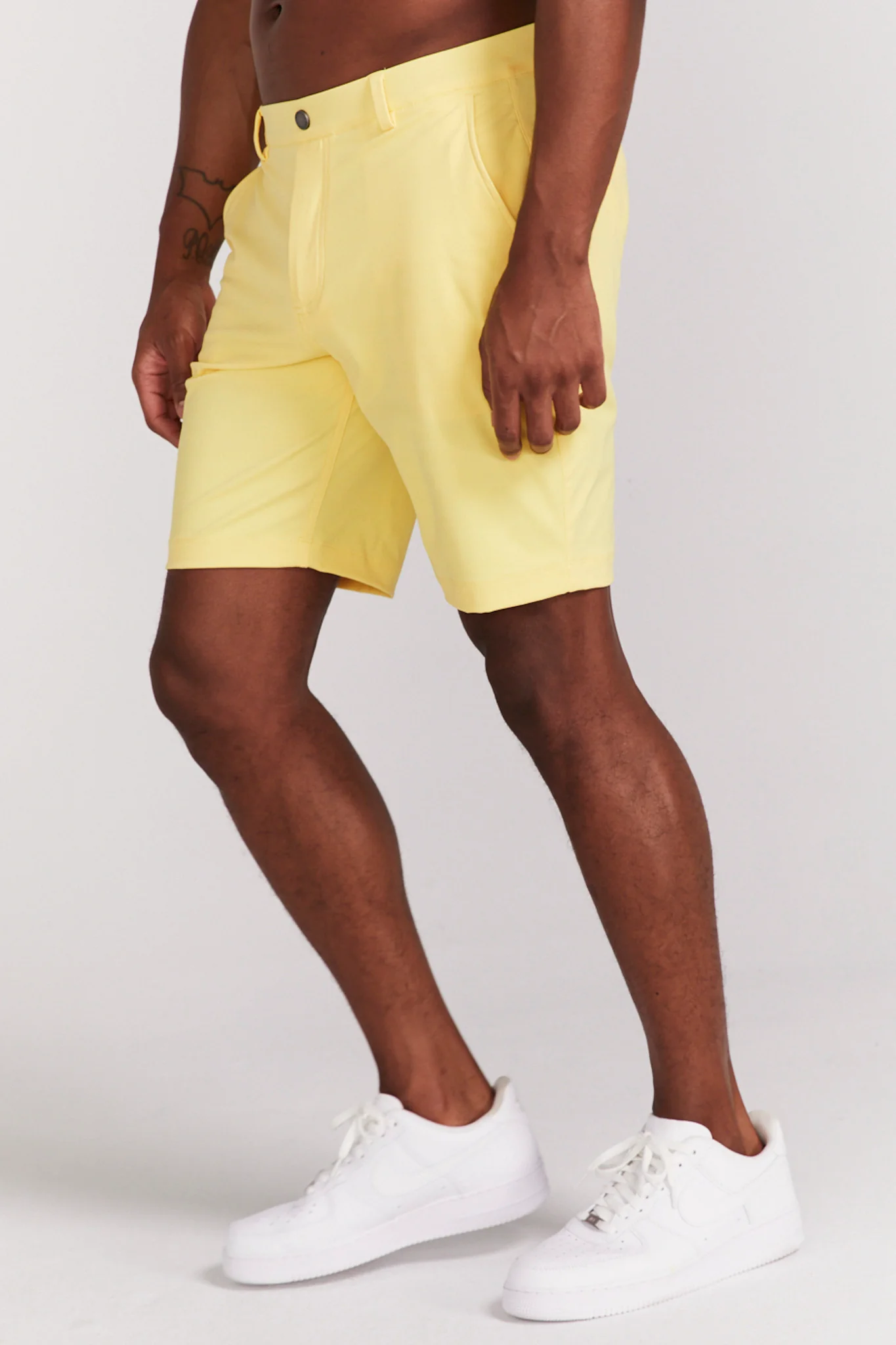 Varick Pull-On Short in Snapdragon - Image 3