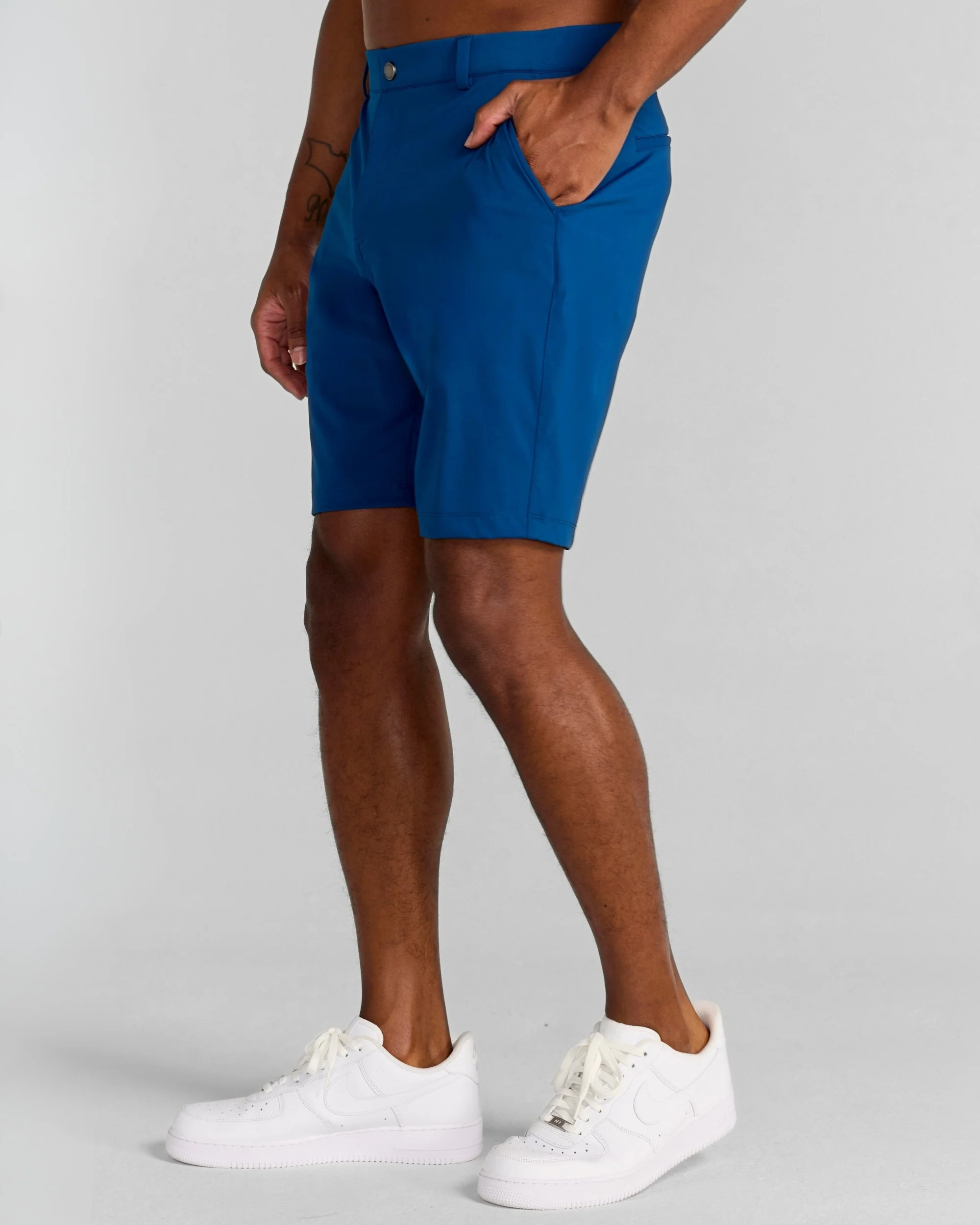 Varick Pull-On Short in Admiral - Image 3