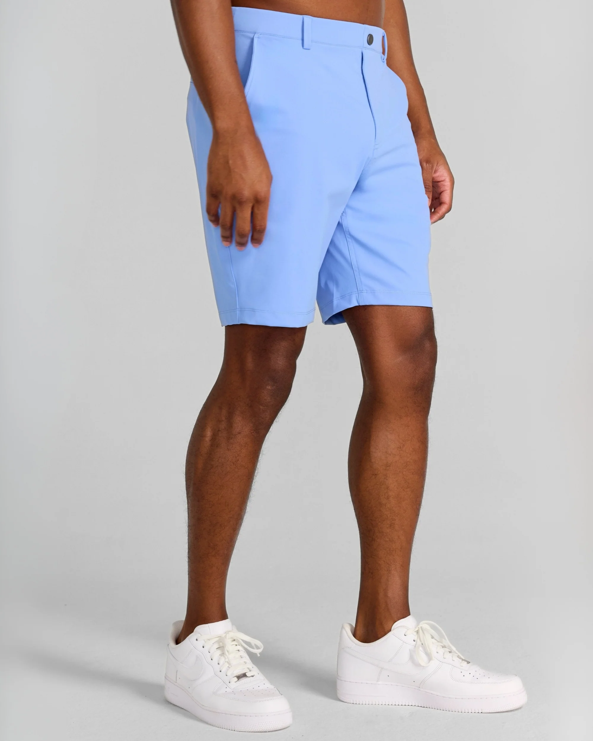 Varick Pull-On Short in Bleu - Image 3