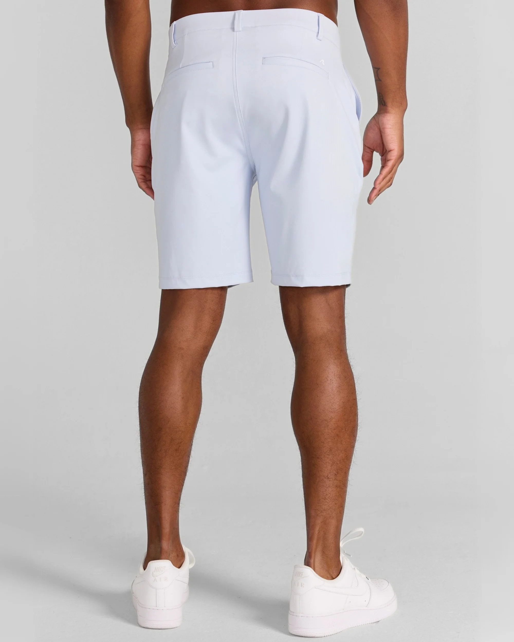 Varick Pull-On Short in Blue Lavender - Image 4