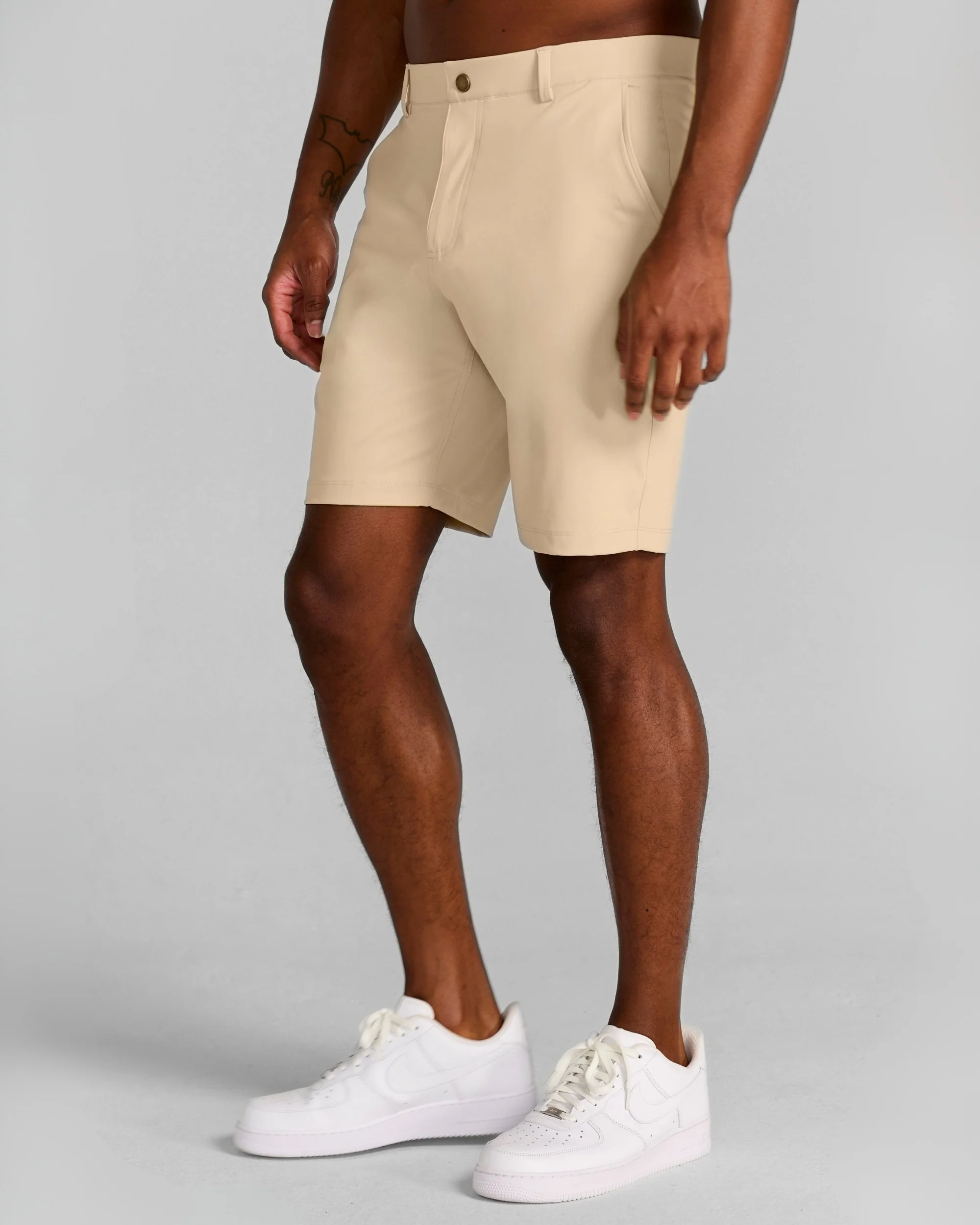 Varick Pull-On Short in Pale Khaki - Image 3